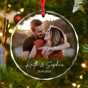 Custom Photo Couple Keepsake Ornament - Personalized Circle Glass Ornament - Christmas Gift For Couple, Husband, Wife, Family Members