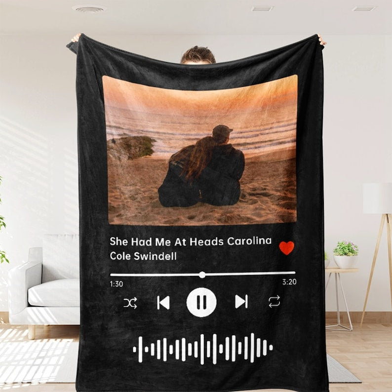 Couple Photo Blanket with Song - Personalized Music Favorite Gift for Girlfriend, Boyfriend, Husband, Wife | Valentine, Birthday, Anniversary