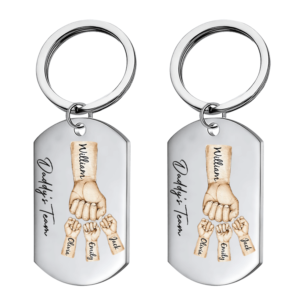 Daddy's Team Fist Bump - Personalized Stainless Steel Keychain - Father's Day Gift for Dad, Papa, Grandpa, Daddy, Dada - Suzitee Store